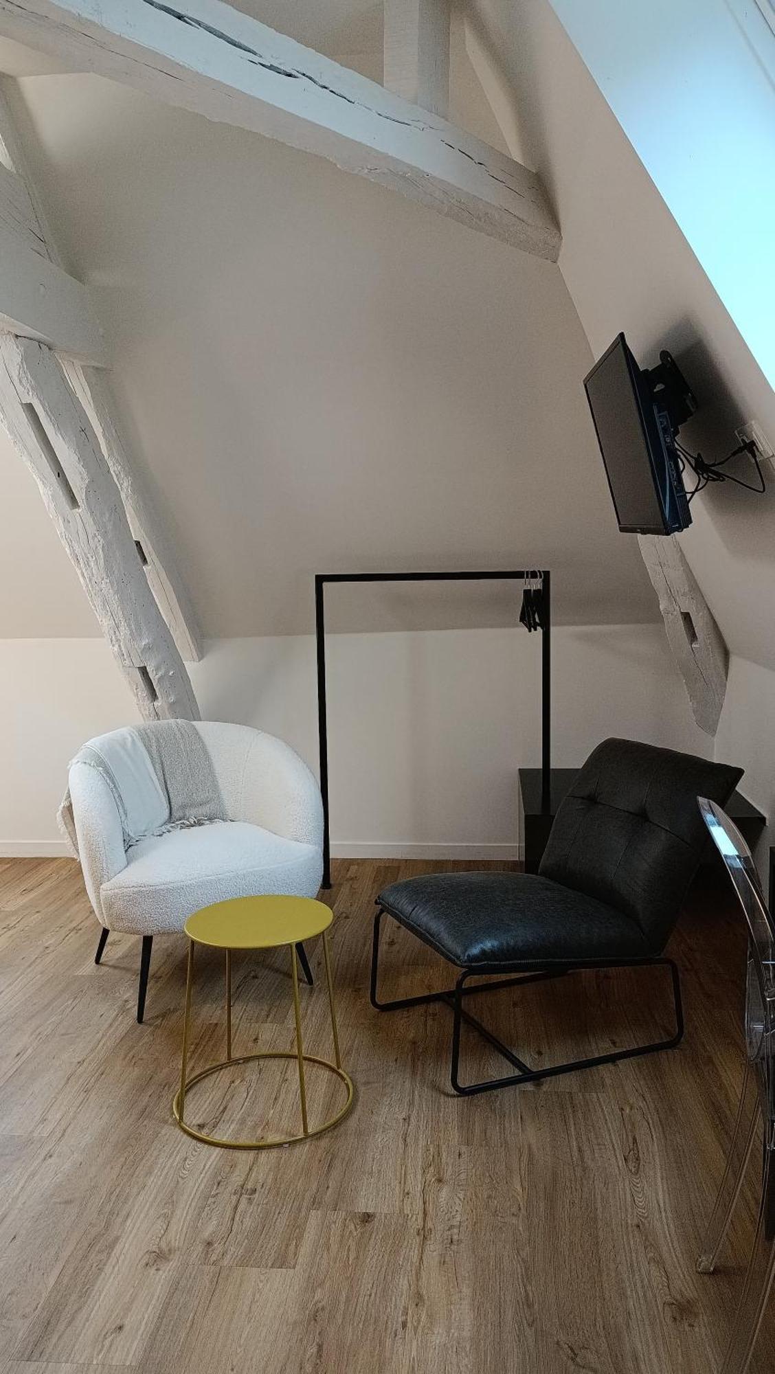 Kastellren - Rennes - Grand Parking Prive Bed & Breakfast ภายนอก รูปภาพ